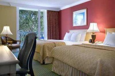 фото отеля Hilton Longboat Key Beachfront Resort