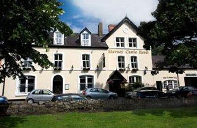 фото отеля Blarney Castle Hotel