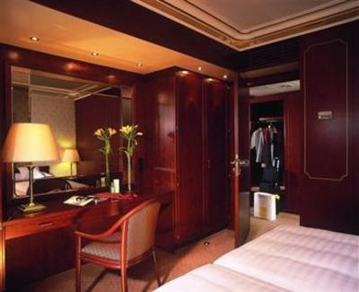 фото отеля Maritim Hotel Bonn