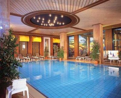 фото отеля Maritim Hotel Bonn