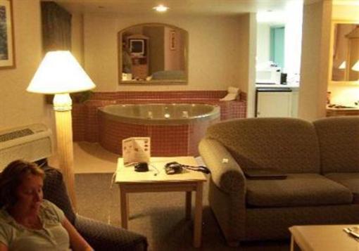 фото отеля Holiday Inn Hotel & Suites Anaheim Fullerton