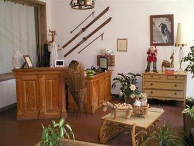 фото отеля Hotel Le Floreal Bagneres-de-Luchon