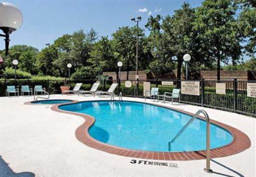фото отеля SpringHill Suites Arlington