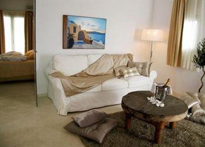 фото отеля Rocabella Santorini Resort & Spa Imerovigli
