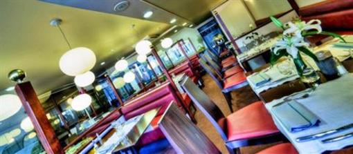 фото отеля Hotel Kyriad Prestige Clermont-Ferrand