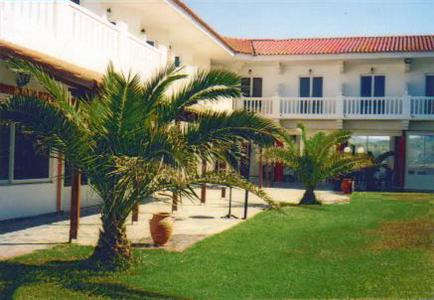 фото отеля Chryssana Beach Hotel