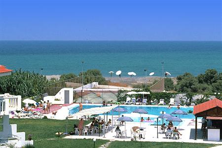 фото отеля Chryssana Beach Hotel