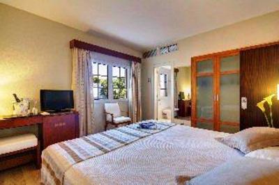 фото отеля Hesperia Patricia Hotel Menorca