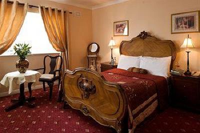 фото отеля Bellbridge House Hotel