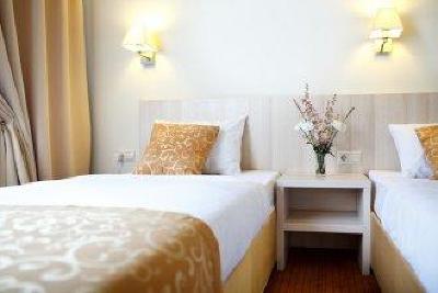 фото отеля SkyPoint Hotel