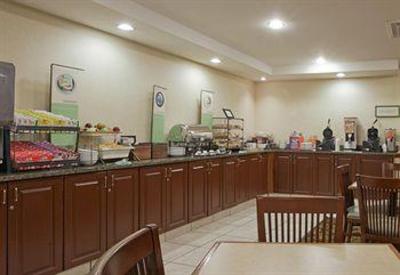 фото отеля Country Inn & Suites Cortland