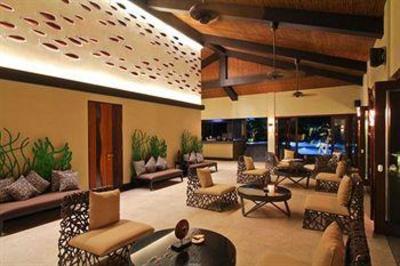 фото отеля Two Seasons Island Resort and Spa