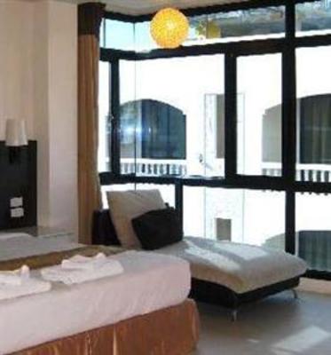 фото отеля At White Patong Hotel Phuket