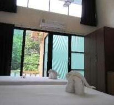фото отеля At White Patong Hotel Phuket