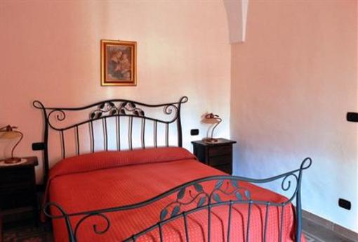 фото отеля Al Borgo Antico Crispiano