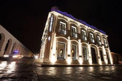 фото отеля Plaza Gallery