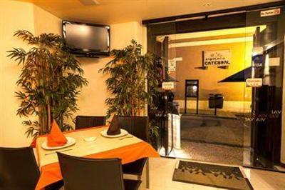 фото отеля Plaza Gallery