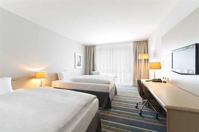 фото отеля Park Inn by Radisson Dusseldorf Kaarst
