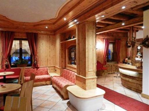 фото отеля Albergo Centrale Forni di Sopra