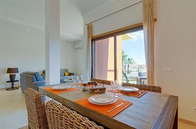 фото отеля Sunset Village – Villas & Apartment