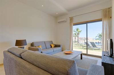 фото отеля Sunset Village – Villas & Apartment