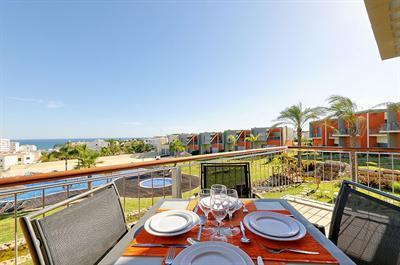 фото отеля Sunset Village – Villas & Apartment