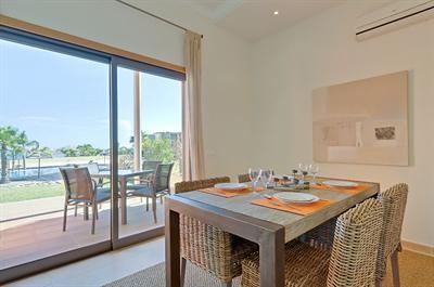 фото отеля Sunset Village – Villas & Apartment