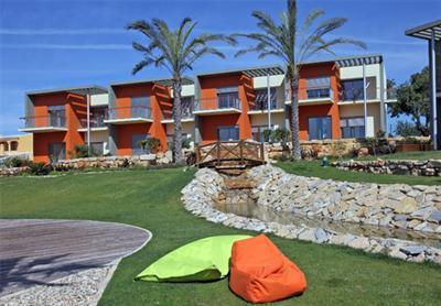 фото отеля Sunset Village – Villas & Apartment