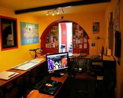 фото отеля The Drunken Monkey Hostel