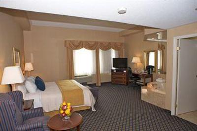 фото отеля Monte Carlo Inn Vaughan Suites