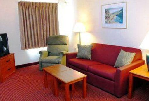фото отеля Mainstay Suites Wilmington (North Carolina)