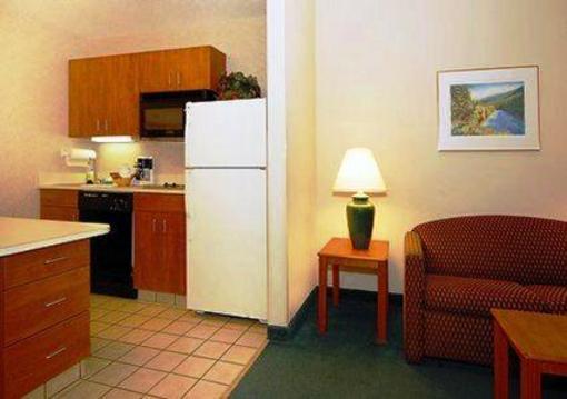 фото отеля Mainstay Suites Wilmington (North Carolina)