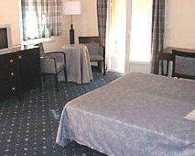 фото отеля Auberge Le Rocher