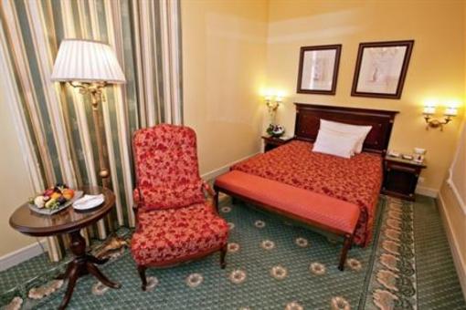 фото отеля Hotel Carlsbad Plaza