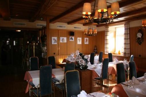 фото отеля Gasthof zum roten Thurm