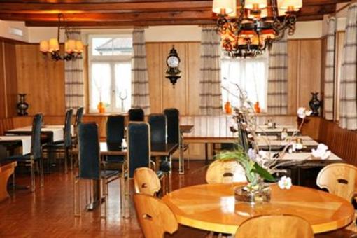 фото отеля Gasthof zum roten Thurm
