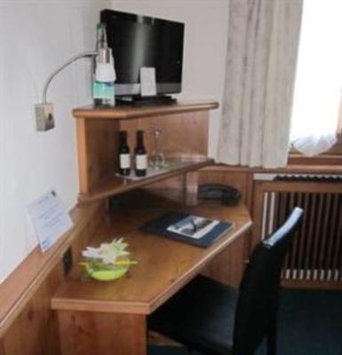 фото отеля Hotel Zum Kreuz Aarau