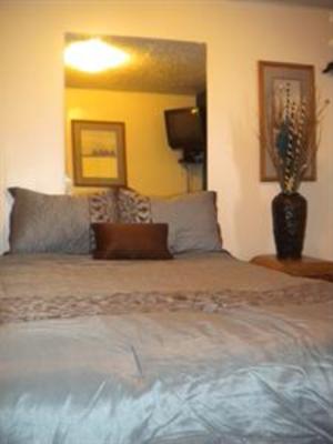 фото отеля Pillow Talk Motel