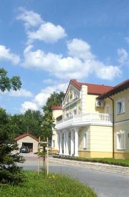 фото отеля Dwor Dziekanow