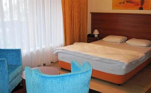 фото отеля Legend Hotel Biebesheim am Rhein