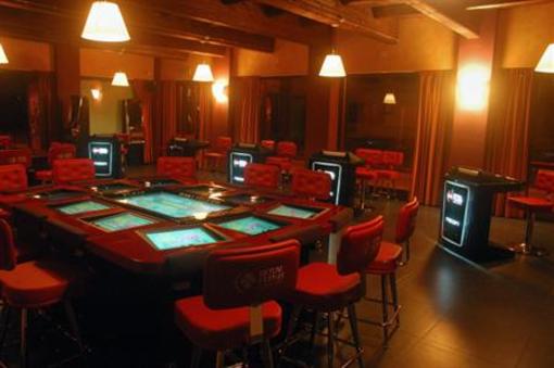 фото отеля Royal Flush Hotel and Casino