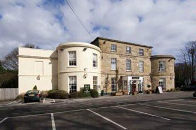 фото отеля Premier Inn Wigan West