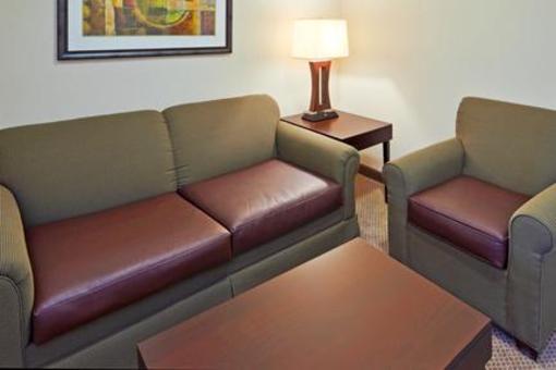 фото отеля Holiday Inn & Suites Waco Northwest