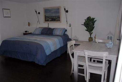 фото отеля Amazing View Bed & Breakfast