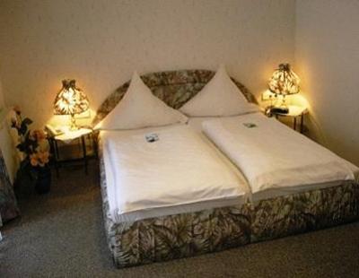 фото отеля Forellenhof Hotel Detmold