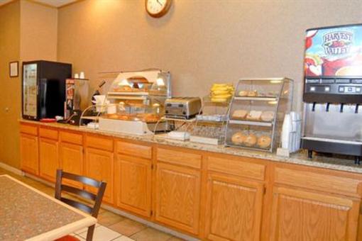 фото отеля BEST WESTERN Wapakoneta Inn