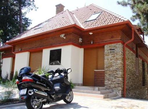 фото отеля Royal Mediterran Apartman Haz Siofok