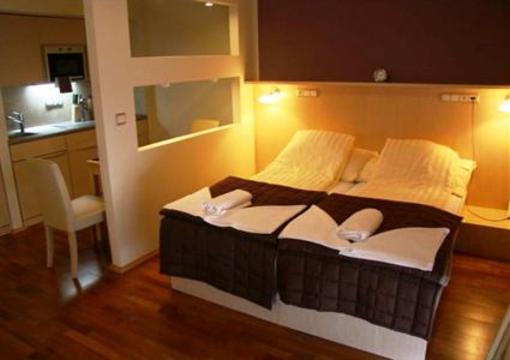 фото отеля Royal Mediterran Apartman Haz Siofok