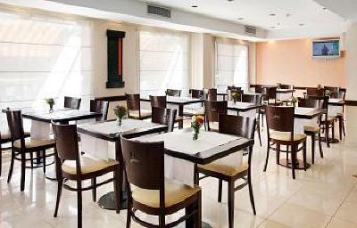 фото отеля Embajador Hotel Buenos Aires