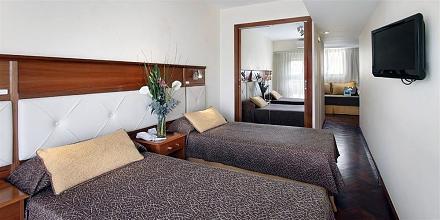 фото отеля Embajador Hotel Buenos Aires